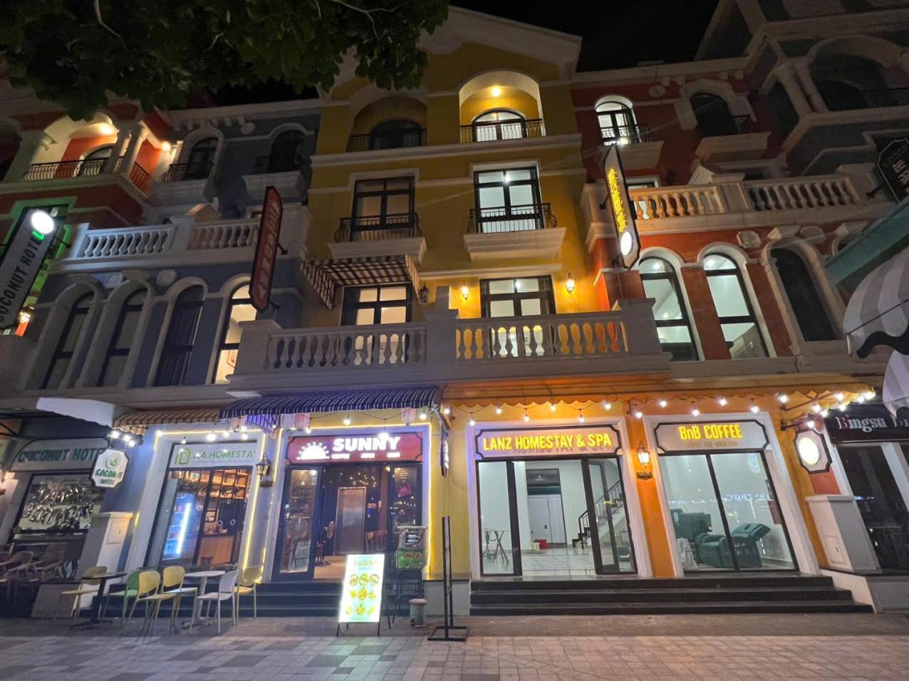 Lia Homestay Grand World Phu Quoc - Sunny Venice Apartment Exterior photo