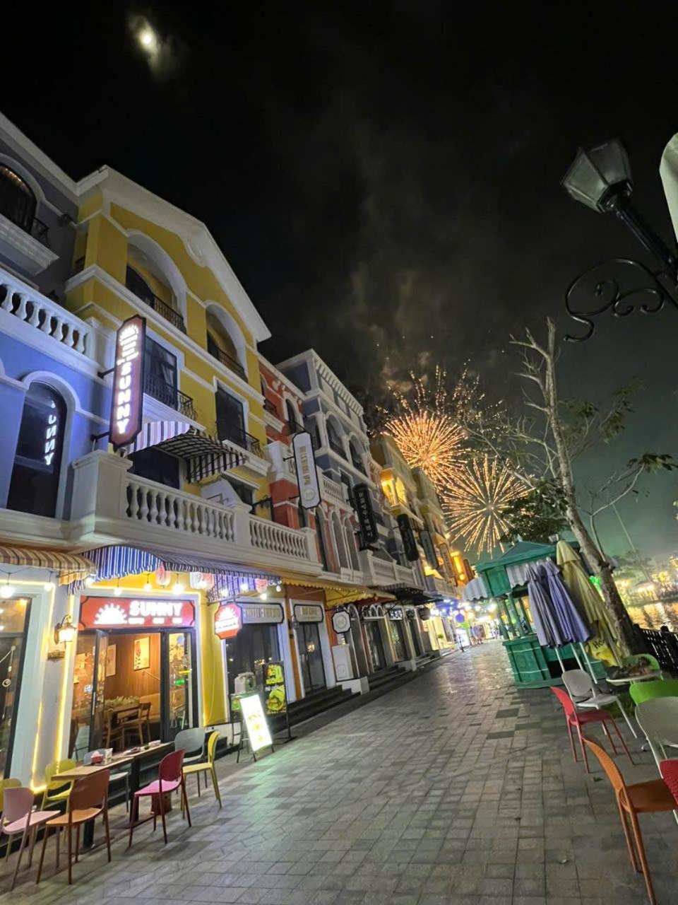 Lia Homestay Grand World Phu Quoc - Sunny Venice Apartment Exterior photo